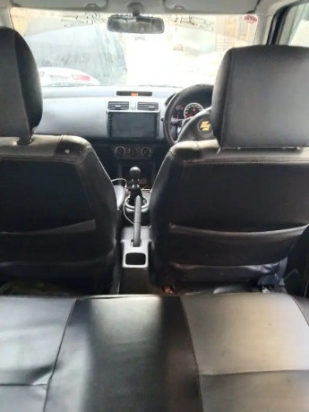 suzuki-swift-2015-dlx-77000-khm-arjunt-sell-big-7