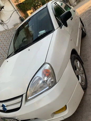 suzuki-liana-2006-big-1