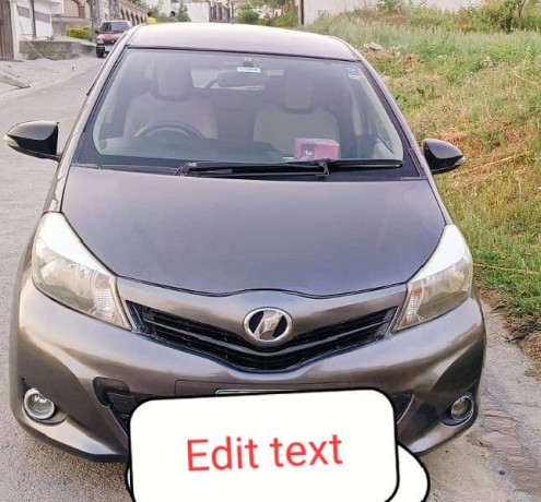 toyota-vitz-f-10-big-0