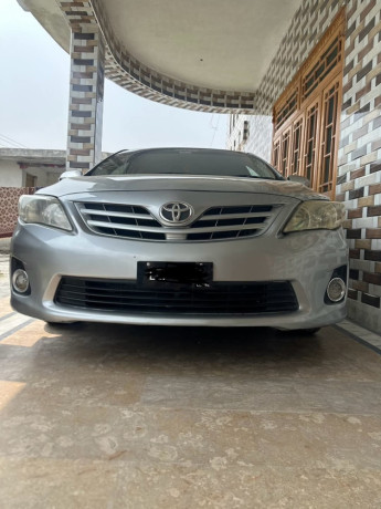 toyota-corolla-altis-x-manual-16-big-0