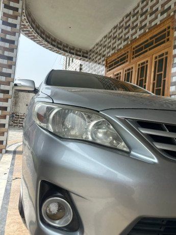 toyota-corolla-altis-x-manual-16-big-2
