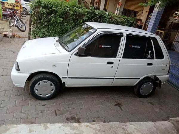 suzuki-mehran-vxr-euro-ii-big-1