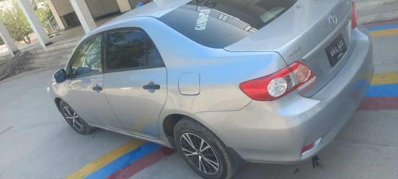 toyota-corolla-gli-13-big-5