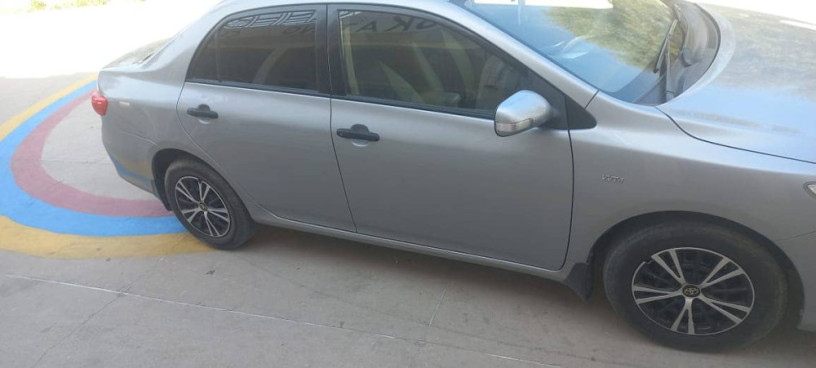 toyota-corolla-gli-13-big-7