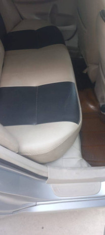 toyota-corolla-gli-13-big-9