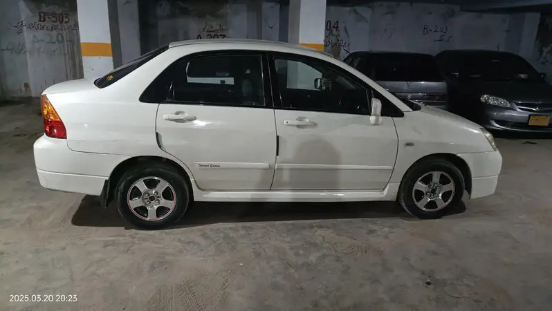 suzuki-liana-rxi-2007-big-2