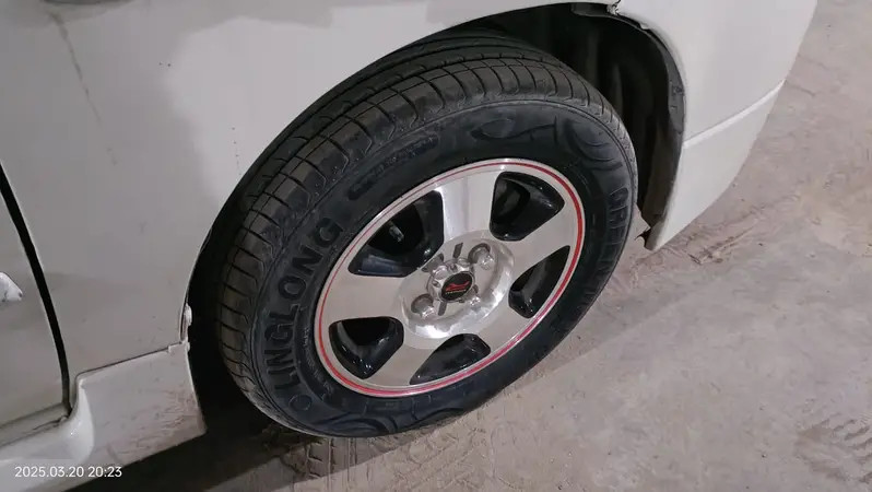 suzuki-liana-rxi-2007-big-4