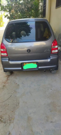 suzuki-alto-2010-big-1