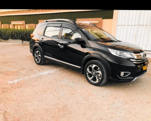 honda-br-v-i-vtec-s-2021-big-1