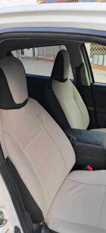 toyota-vitz-f-safety-10-big-7