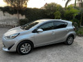 toyota-aqua-s-small-2