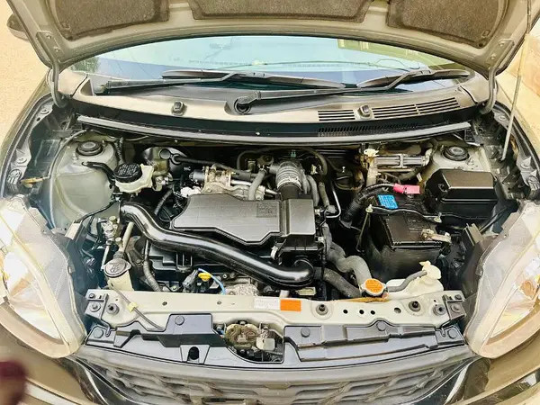 toyota-passo-xls-package-model-20172020-big-7