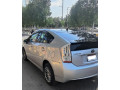 toyota-prius-2011-small-3