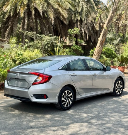 honda-civic-oriel-big-3