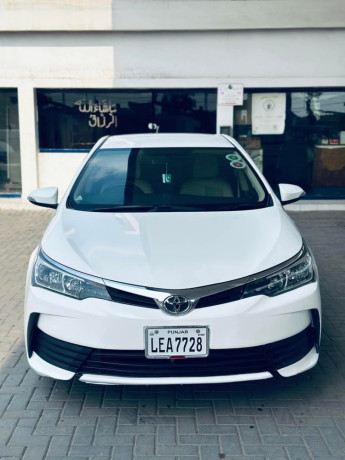 toyota-corolla-altis-16-x-cvt-i-big-0