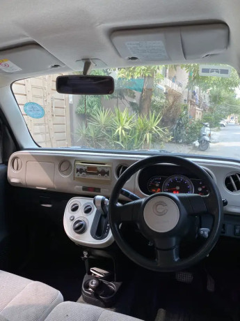 daihatsu-mira-cocoa-2014-big-2