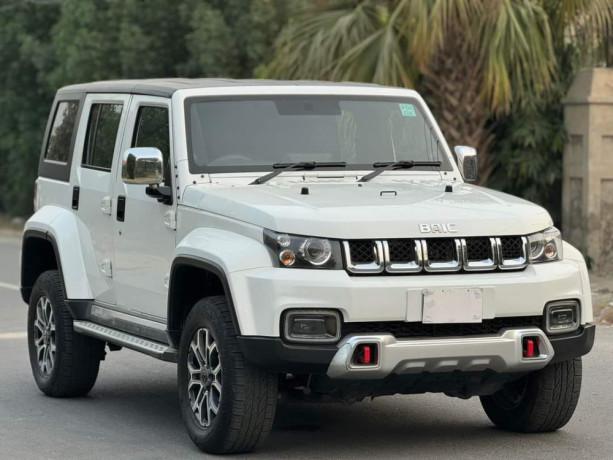 bj40-plus-big-1