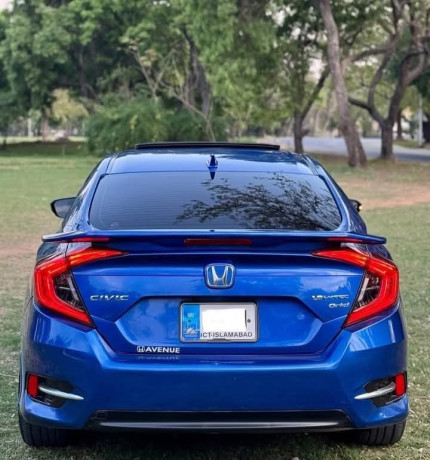 honda-civic-oriel-big-2
