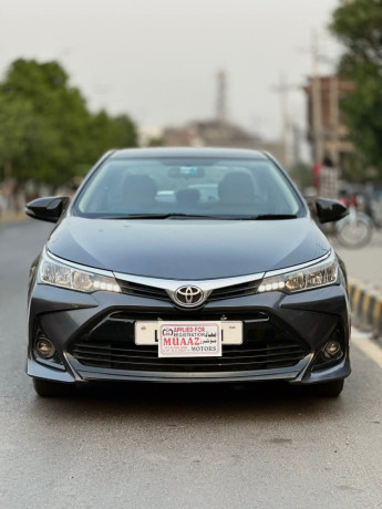 toyota-corolla-altis-x-manual-16-big-0