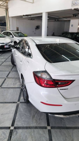 honda-insight-touring-big-3