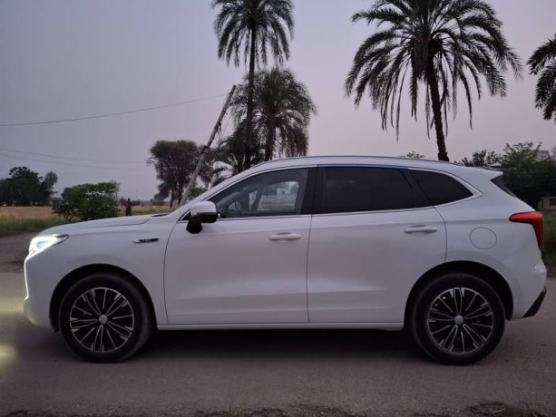 haval-jolion-15t-big-2