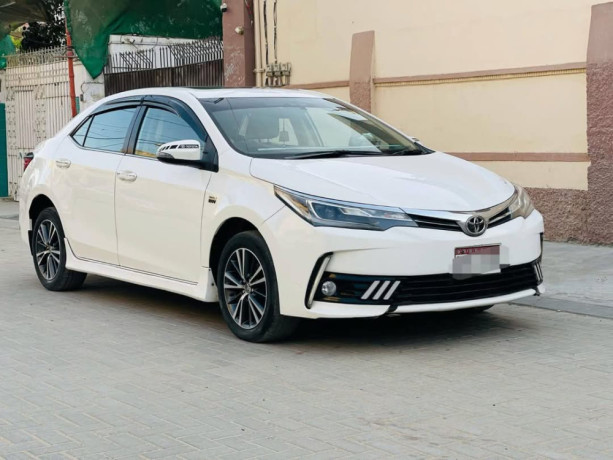 toyota-corolla-altis-x-cvt-i-18-big-2