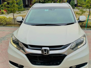 honda-vezel-z