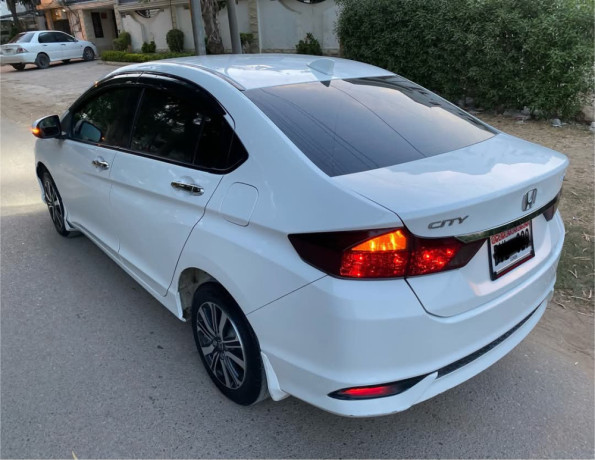 honda-city-15l-aspire-cvt-big-6