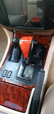 toyota-land-cruiser-zx-gasoline-35l-big-7