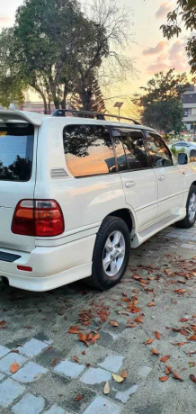 toyota-land-cruiser-zx-gasoline-35l-big-3