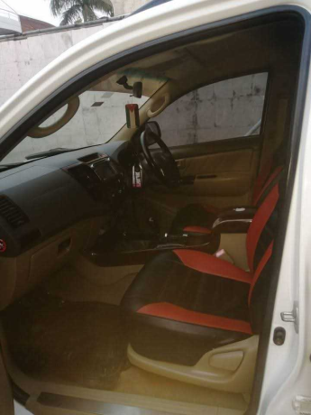toyota-hilux-e-big-5
