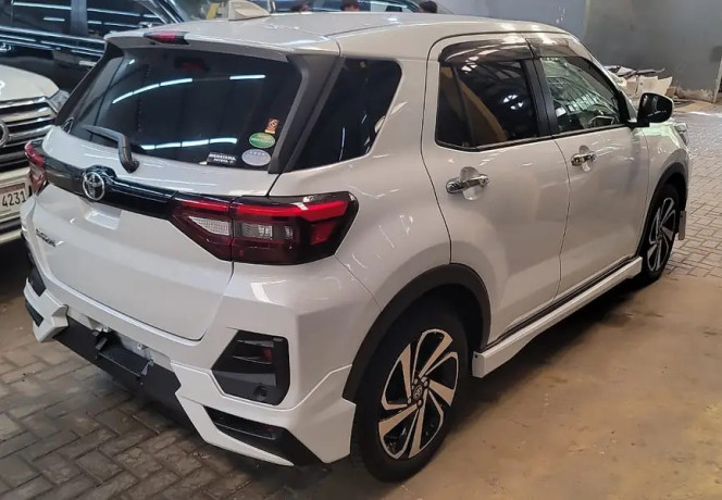 toyota-raize-2019-big-1