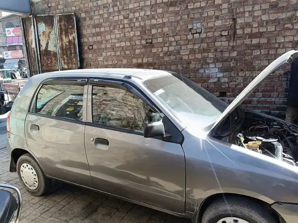 suzuki-alto-vxr-big-1