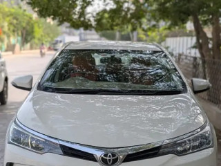 toyota-corolla-gli-2017
