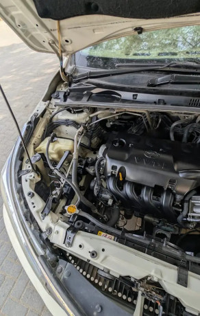 toyota-corolla-gli-2017-big-6