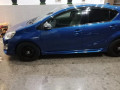 toyota-aqua-2015-small-0