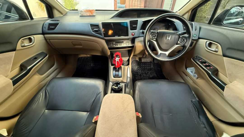 honda-civic-oriel-big-1