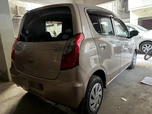 suzuki-alto-2014-big-2