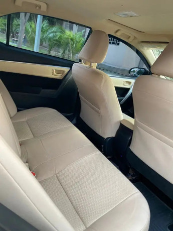 toyota-corolla-altis-16-x-cvt-i-special-edition-2023-big-7