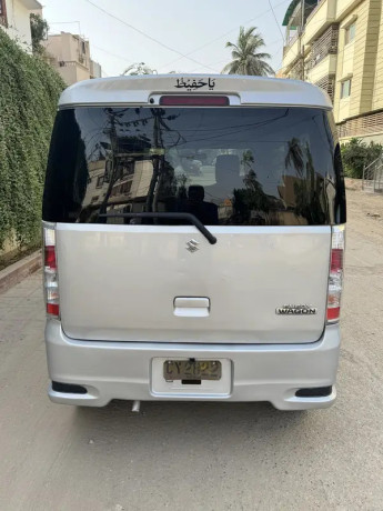suzuki-every-wagon-20142019-big-3