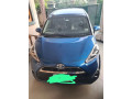 toyota-sienta-g-small-0