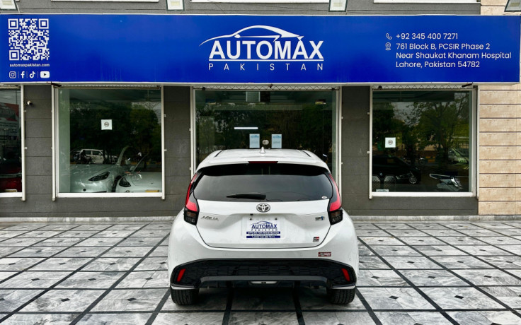 toyota-aqua-gr-sports-package-2023-big-2