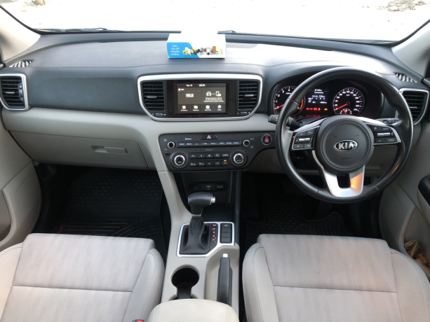 kia-sportage-2021-model-big-9