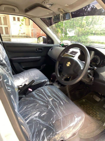suzuki-swift-glx-cvt-big-8