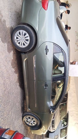 toyota-corolla-gli-big-0
