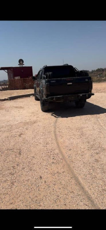 toyota-hilux-e-big-2