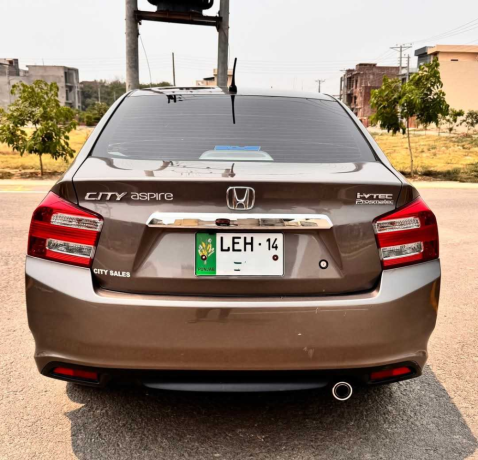 honda-city-12l-mt-big-7