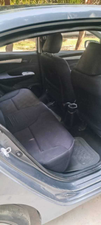 honda-city-12l-mt-big-4