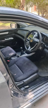 honda-city-12l-mt-big-5
