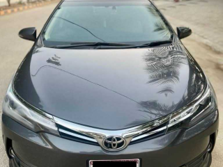 toyota-corolla-altis-x-cvt-i-18